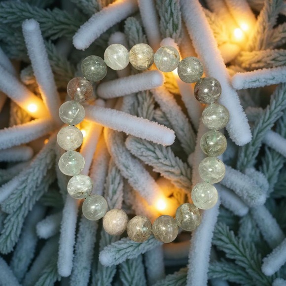 10mm Rutilited Quartz Bracelet 💚 - Picture 1 of 4